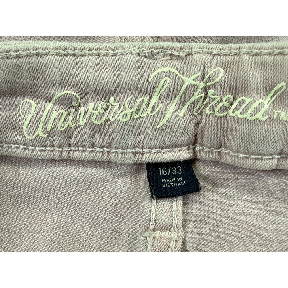 Universal Thread Women's Mauve Denim Cuffed Shorts Size 16/33 Mid Rise Lavender - Picture 5 of 8